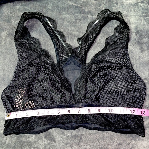 NWT Victorias Secret Bralette - Picture 3 of 4
